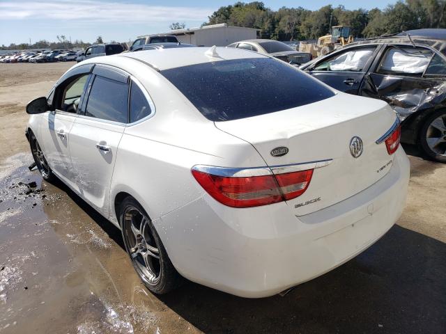 Photo 2 VIN: 1G4PP5SK7C4176235 - BUICK VERANO 