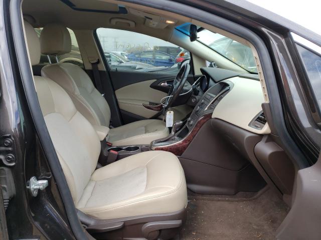 Photo 4 VIN: 1G4PP5SK7C4186473 - BUICK VERANO 