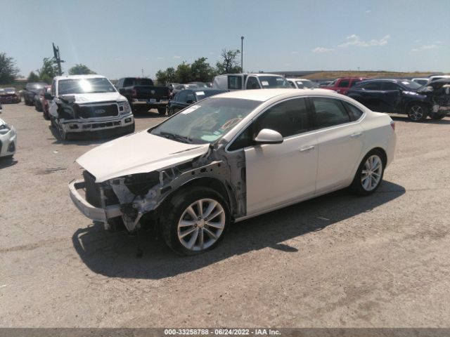 Photo 1 VIN: 1G4PP5SK7C4199157 - BUICK VERANO 