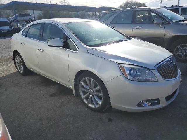 Photo 3 VIN: 1G4PP5SK7D4116909 - BUICK VERANO 