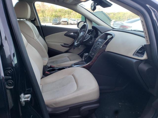 Photo 4 VIN: 1G4PP5SK7D4143785 - BUICK VERANO 