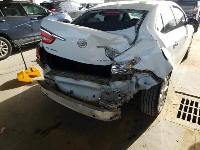 Photo 8 VIN: 1G4PP5SK7D4164670 - BUICK VERANO 