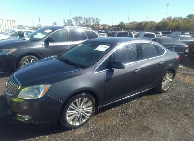 Photo 1 VIN: 1G4PP5SK7D4186409 - BUICK VERANO 