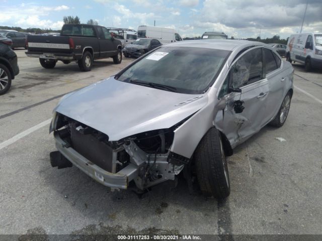 Photo 5 VIN: 1G4PP5SK7D4192498 - BUICK VERANO 