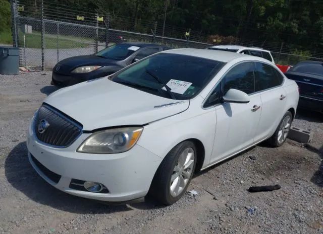 Photo 1 VIN: 1G4PP5SK7D4217397 - BUICK VERANO 