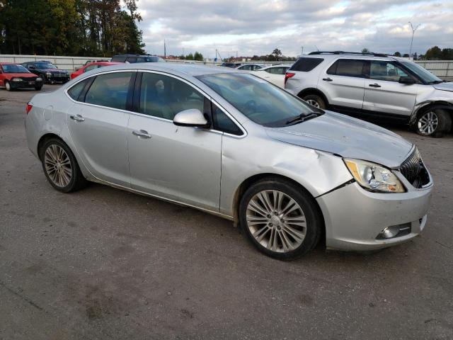 Photo 3 VIN: 1G4PP5SK7D4218288 - BUICK VERANO 