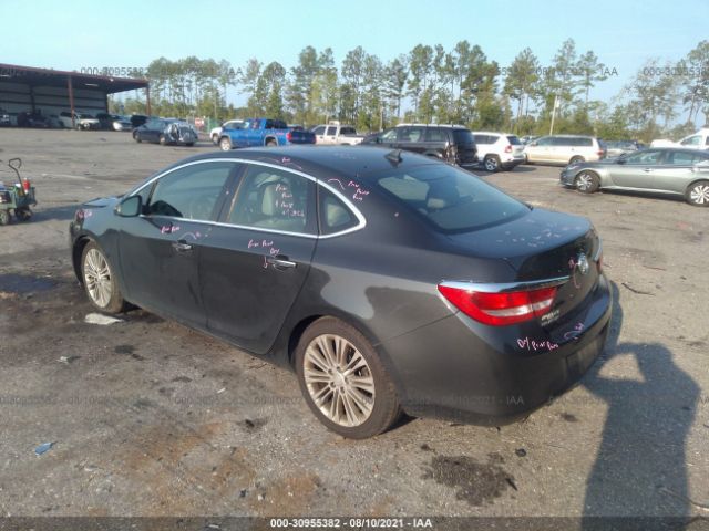 Photo 2 VIN: 1G4PP5SK7E4160569 - BUICK VERANO 