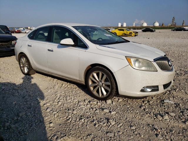 Photo 3 VIN: 1G4PP5SK7E4216946 - BUICK VERANO 