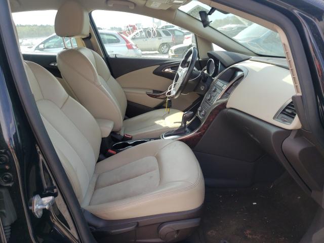 Photo 4 VIN: 1G4PP5SK7E4238011 - BUICK VERANO 