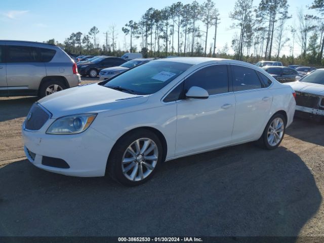 Photo 1 VIN: 1G4PP5SK7F4107467 - BUICK VERANO 