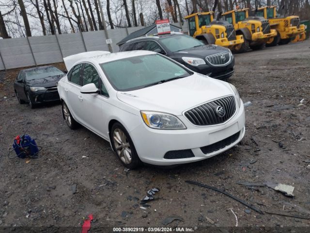 Photo 0 VIN: 1G4PP5SK7F4216771 - BUICK VERANO 