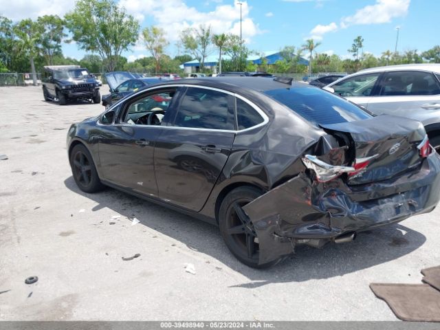 Photo 2 VIN: 1G4PP5SK7G4146254 - BUICK VERANO 