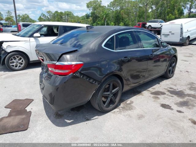 Photo 3 VIN: 1G4PP5SK7G4146254 - BUICK VERANO 