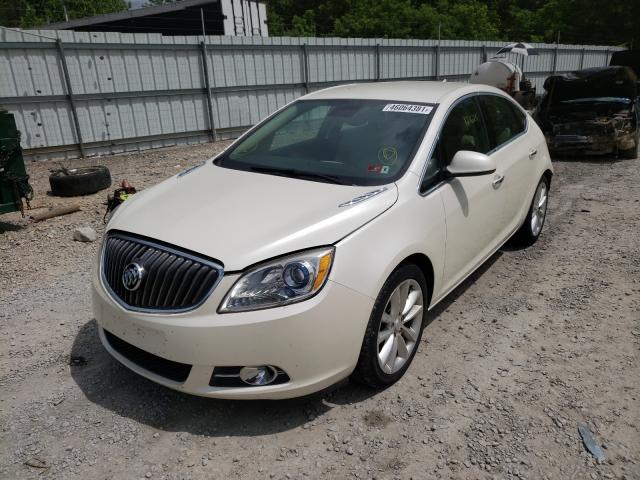 Photo 1 VIN: 1G4PP5SK8D4104106 - BUICK VERANO 