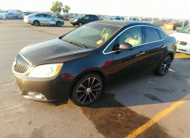 Photo 1 VIN: 1G4PP5SK8D4110973 - BUICK VERANO 