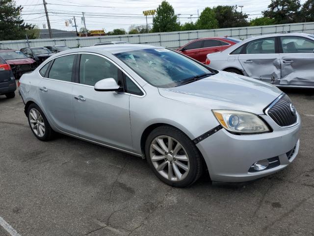 Photo 3 VIN: 1G4PP5SK8D4156691 - BUICK VERANO 