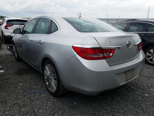 Photo 2 VIN: 1G4PP5SK8D4176861 - BUICK VERANO 