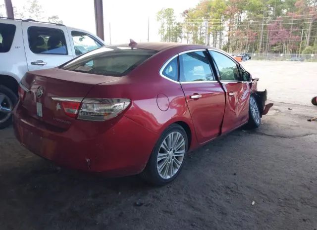 Photo 3 VIN: 1G4PP5SK8D4209342 - BUICK VERANO 