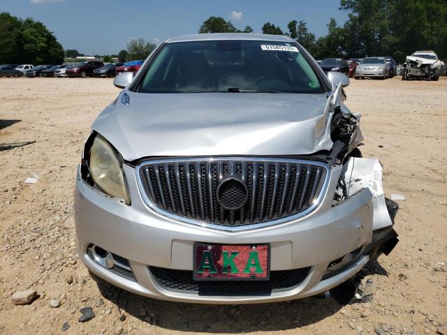 Photo 4 VIN: 1G4PP5SK8D4209793 - BUICK VERANO 