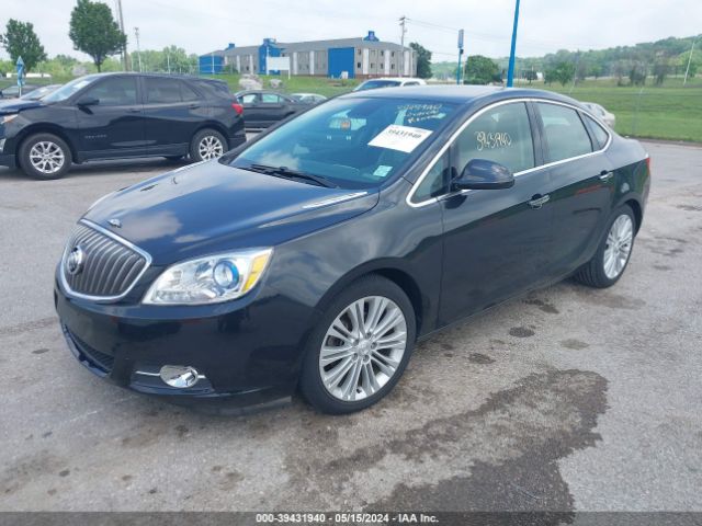 Photo 1 VIN: 1G4PP5SK8D4231633 - BUICK VERANO 