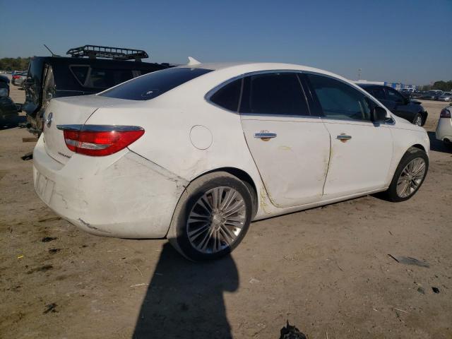 Photo 2 VIN: 1G4PP5SK8E4131162 - BUICK VERANO 