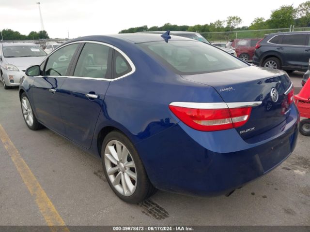 Photo 2 VIN: 1G4PP5SK8E4132439 - BUICK VERANO 