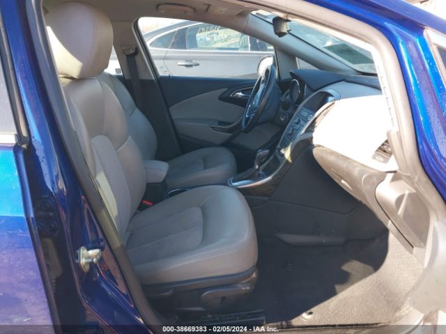 Photo 4 VIN: 1G4PP5SK8E4144025 - BUICK VERANO 