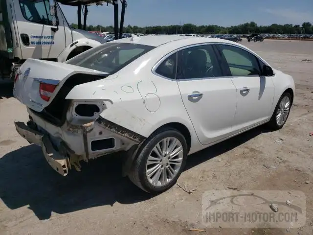 Photo 2 VIN: 1G4PP5SK8E4182306 - BUICK VERANO 