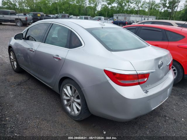 Photo 2 VIN: 1G4PP5SK8E4190325 - BUICK VERANO 