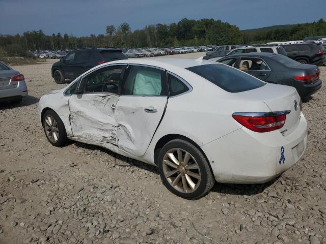 Photo 1 VIN: 1G4PP5SK8E4229284 - BUICK VERANO 