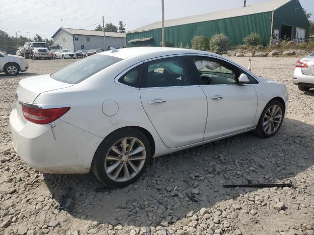 Photo 2 VIN: 1G4PP5SK8E4229284 - BUICK VERANO 