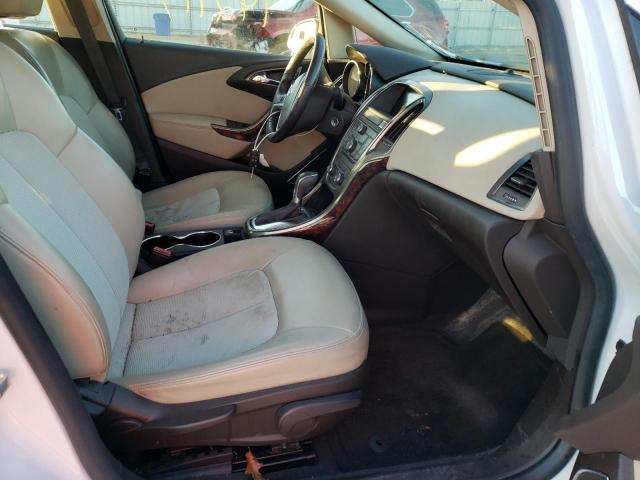 Photo 4 VIN: 1G4PP5SK9C4147948 - BUICK VERANO 