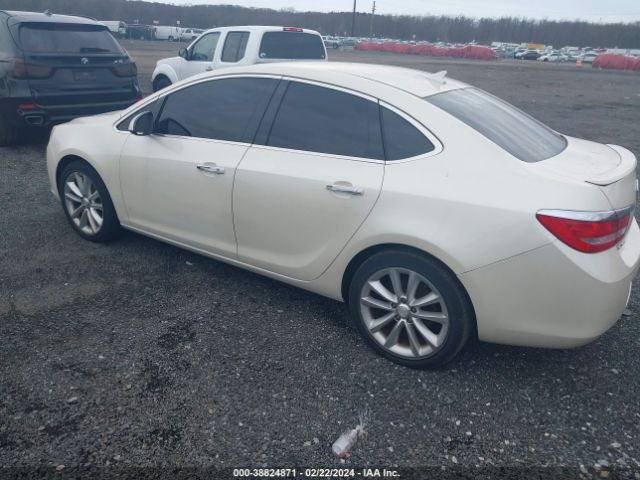 Photo 2 VIN: 1G4PP5SK9C4232367 - BUICK VERANO 