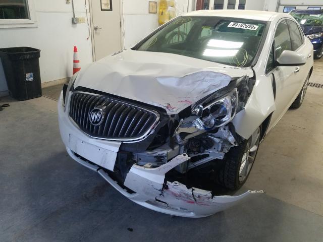 Photo 8 VIN: 1G4PP5SK9D4115342 - BUICK VERANO 