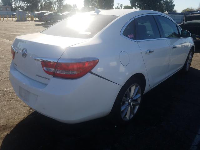 Photo 3 VIN: 1G4PP5SK9D4155808 - BUICK VERANO 