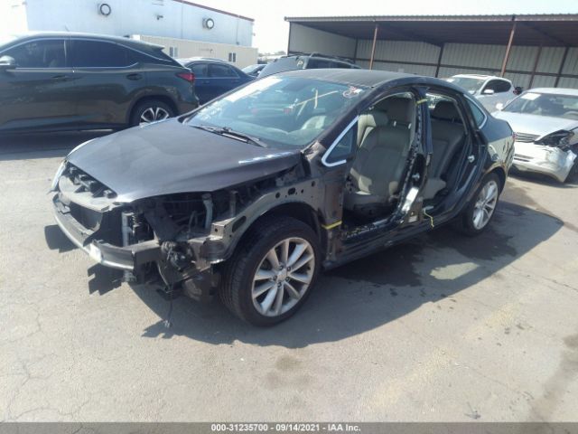 Photo 1 VIN: 1G4PP5SK9D4166808 - BUICK VERANO 