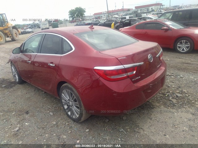 Photo 2 VIN: 1G4PP5SK9D4206322 - BUICK VERANO 