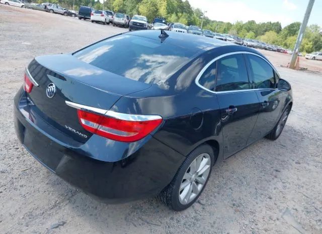 Photo 3 VIN: 1G4PP5SK9D4212170 - BUICK VERANO 