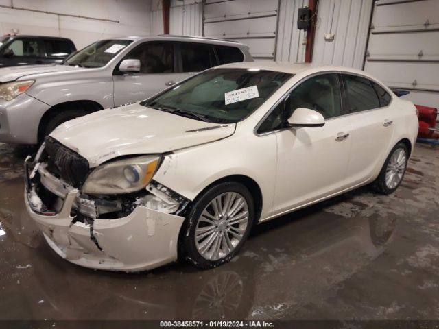 Photo 1 VIN: 1G4PP5SK9D4231088 - BUICK VERANO 