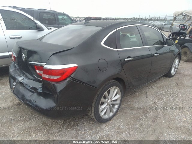 Photo 3 VIN: 1G4PP5SK9E4112250 - BUICK VERANO 