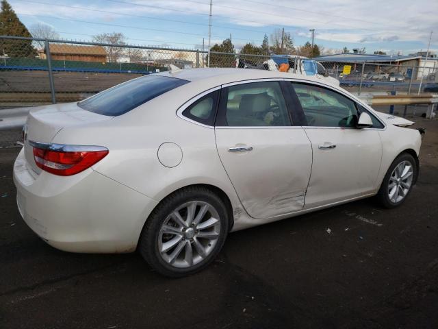 Photo 2 VIN: 1G4PP5SK9E4125659 - BUICK VERANO 