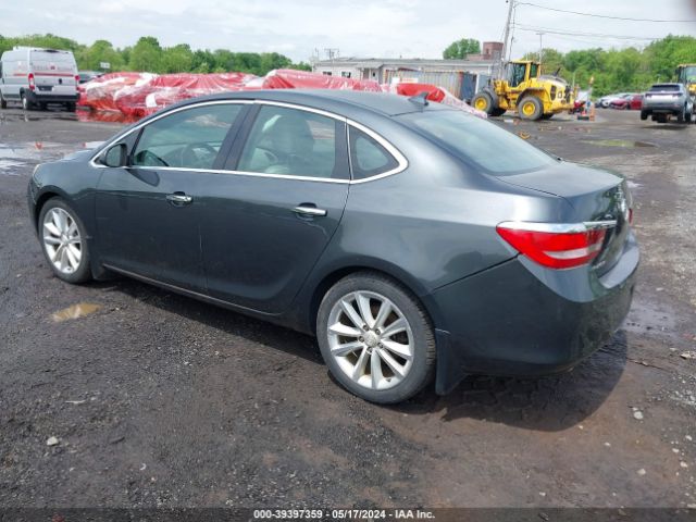 Photo 2 VIN: 1G4PP5SK9E4129453 - BUICK VERANO 