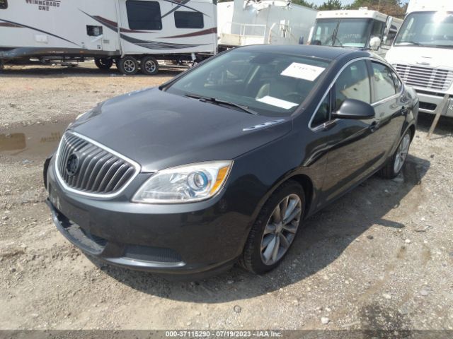 Photo 1 VIN: 1G4PP5SK9F4110841 - BUICK VERANO 