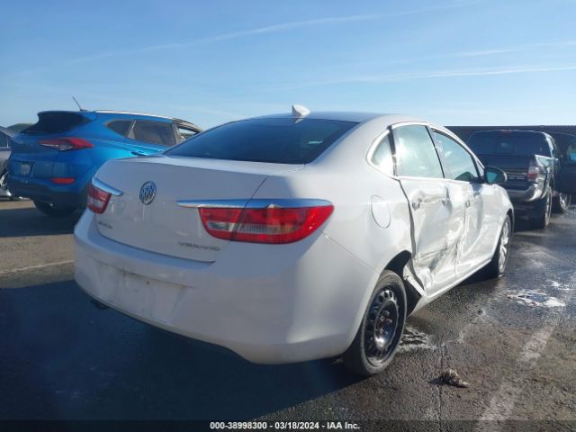 Photo 3 VIN: 1G4PP5SK9G4110274 - BUICK VERANO 