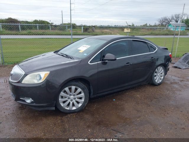 Photo 1 VIN: 1G4PP5SK9G4165369 - BUICK VERANO 