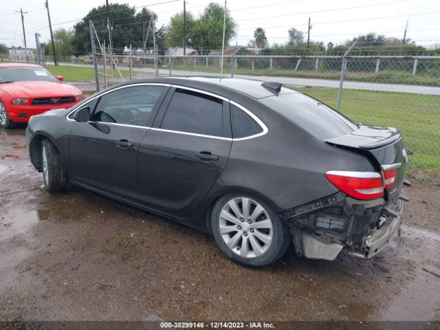 Photo 2 VIN: 1G4PP5SK9G4165369 - BUICK VERANO 