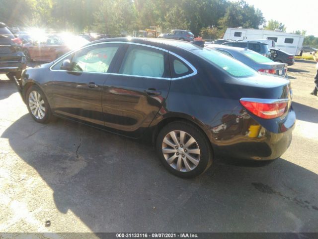 Photo 2 VIN: 1G4PP5SK9G4169888 - BUICK VERANO 