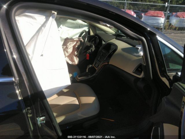 Photo 4 VIN: 1G4PP5SK9G4169888 - BUICK VERANO 