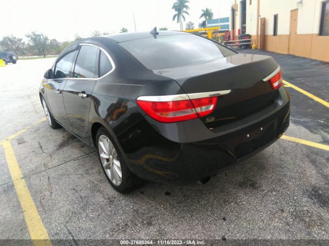 Photo 2 VIN: 1G4PP5SKXD4108982 - BUICK VERANO 