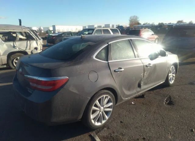 Photo 3 VIN: 1G4PP5SKXD4113101 - BUICK VERANO 